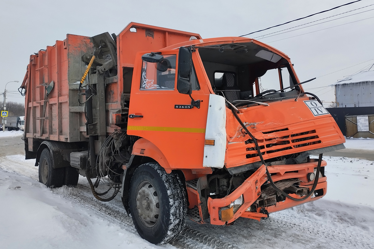 Алтайский край, № У 369 ТТ 22 — КамАЗ-53605-62