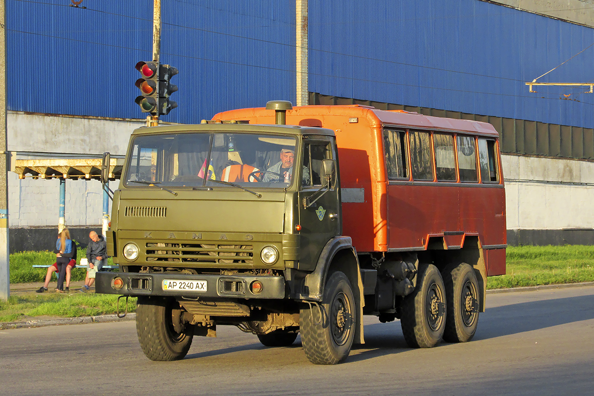 Запорожская область, № АР 2240 АХ — КамАЗ-43101
