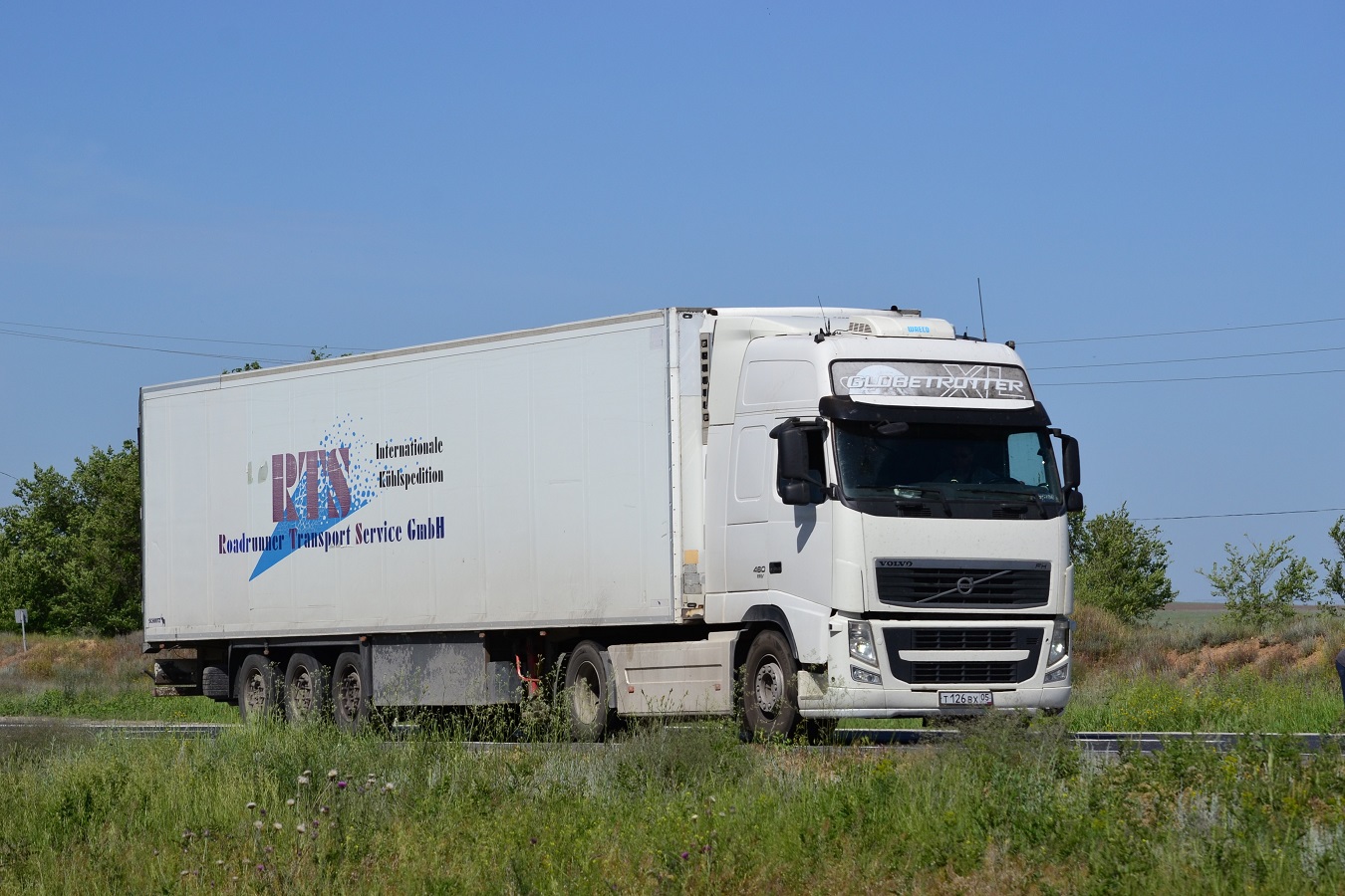 Дагестан, № Т 126 ВХ 05 — Volvo ('2008) FH.420