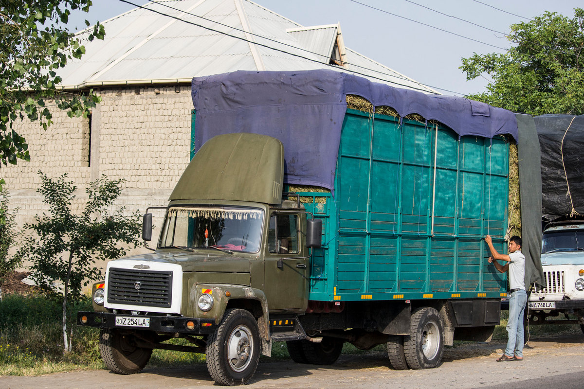 Узбекистан, № 30 Z 254 LA — ГАЗ-3306/3307/3309 (общая модель)