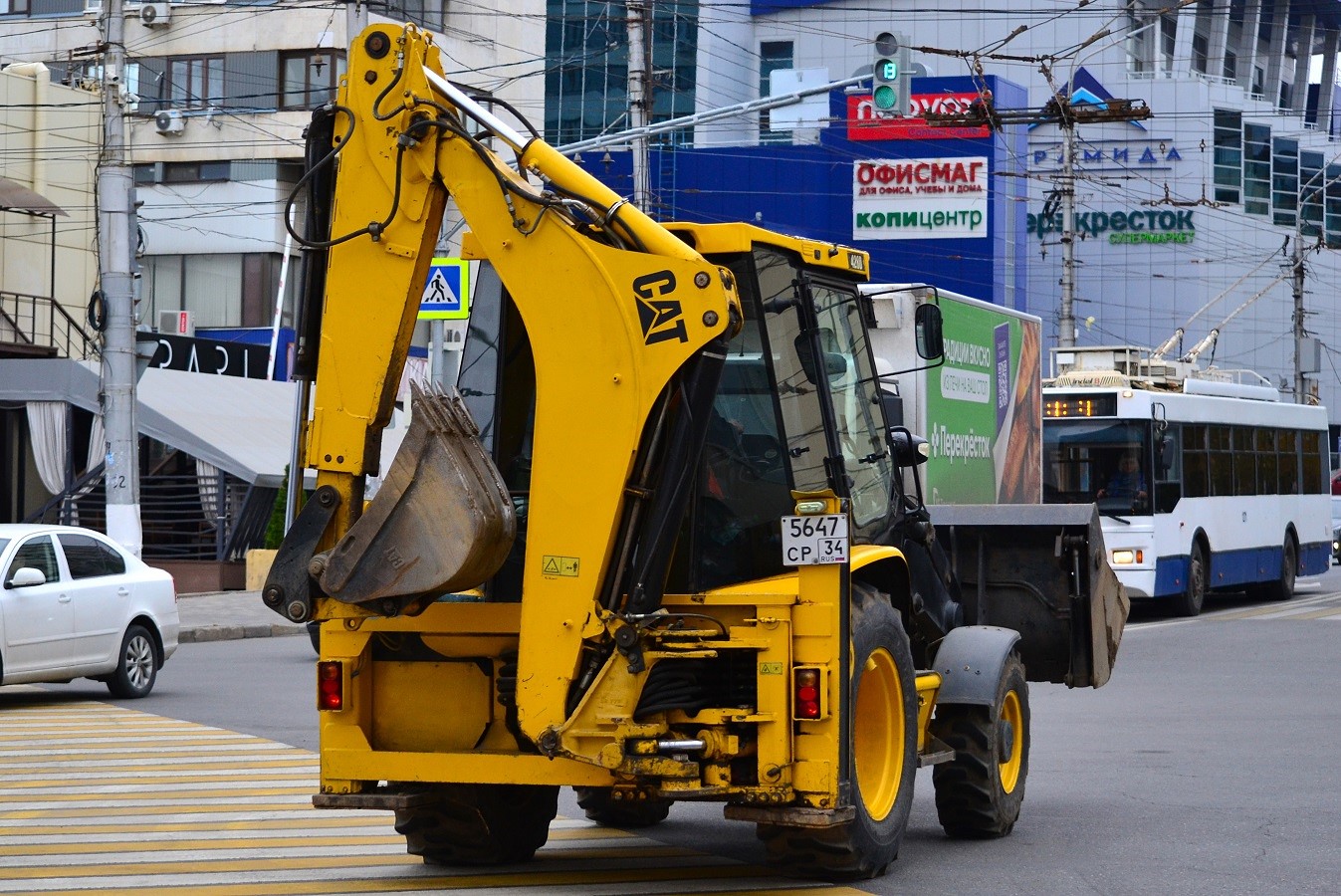 Волгоградская область, № 5647 СР 34 — Caterpillar 428