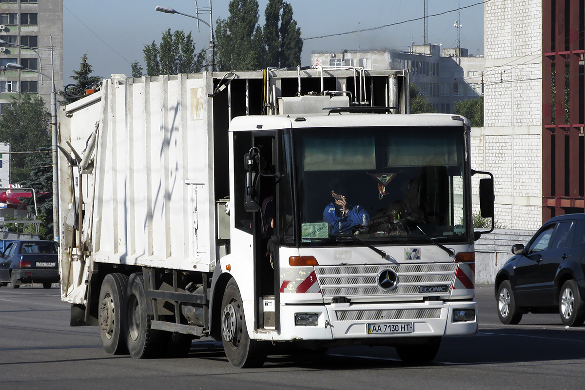 Днепропетровская область, № АА 7130 НТ — Mercedes-Benz Econic