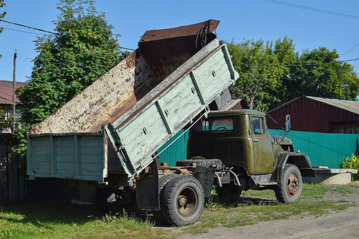 Алтайский край, № Р 181 ВТ 22 — ЗИЛ-495710