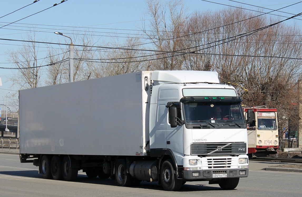 Челябинская область, № Н 041 ХХ 174 — Volvo ('1993) FH12.420