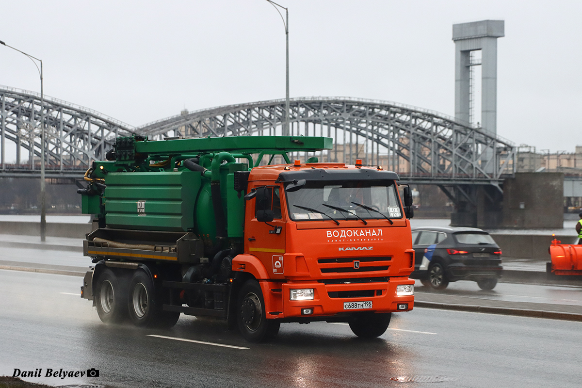 Санкт-Петербург, № С 688 ТН 198 — КамАЗ-65115-A5(48)