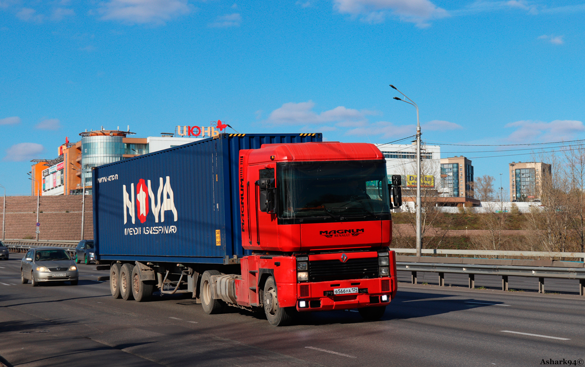 Красноярский край, № В 566 УА 124 — Renault Magnum (общая модель)