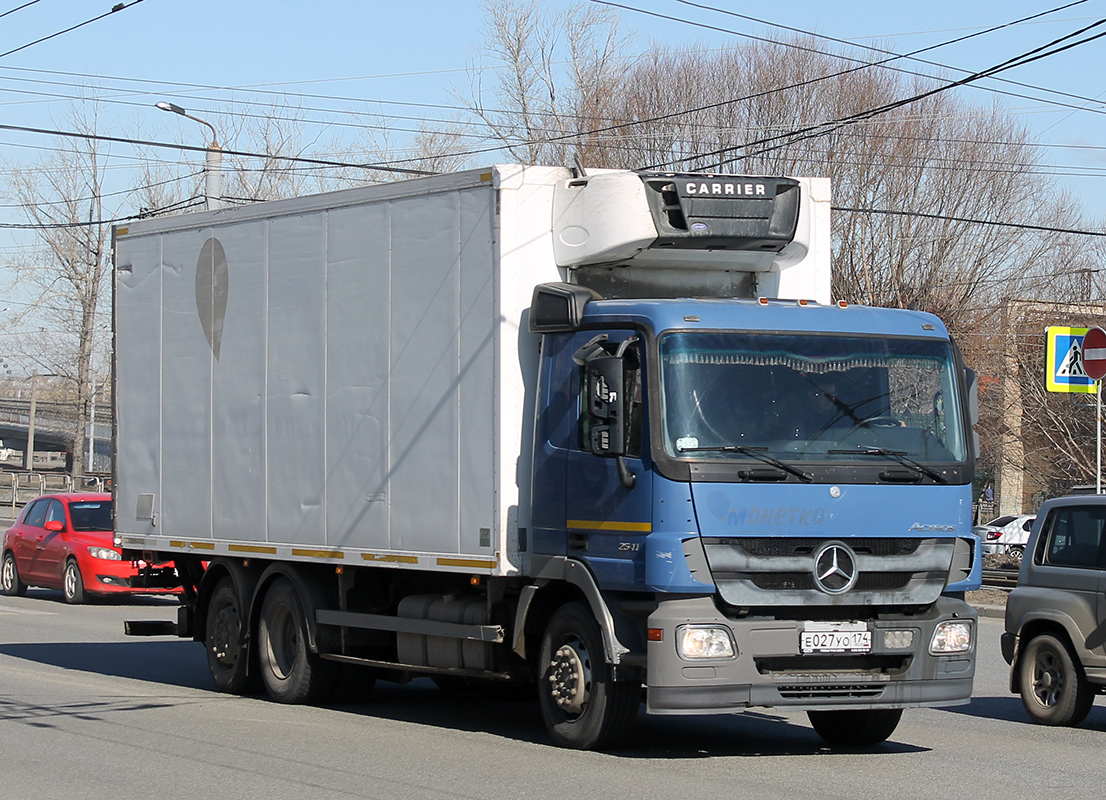 Челябинская область, № Е 027 УО 174 — Mercedes-Benz Actros ('2009) 2541