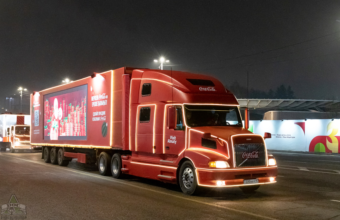 Шымкент, № 220 AAY 17 — Volvo VNL770
