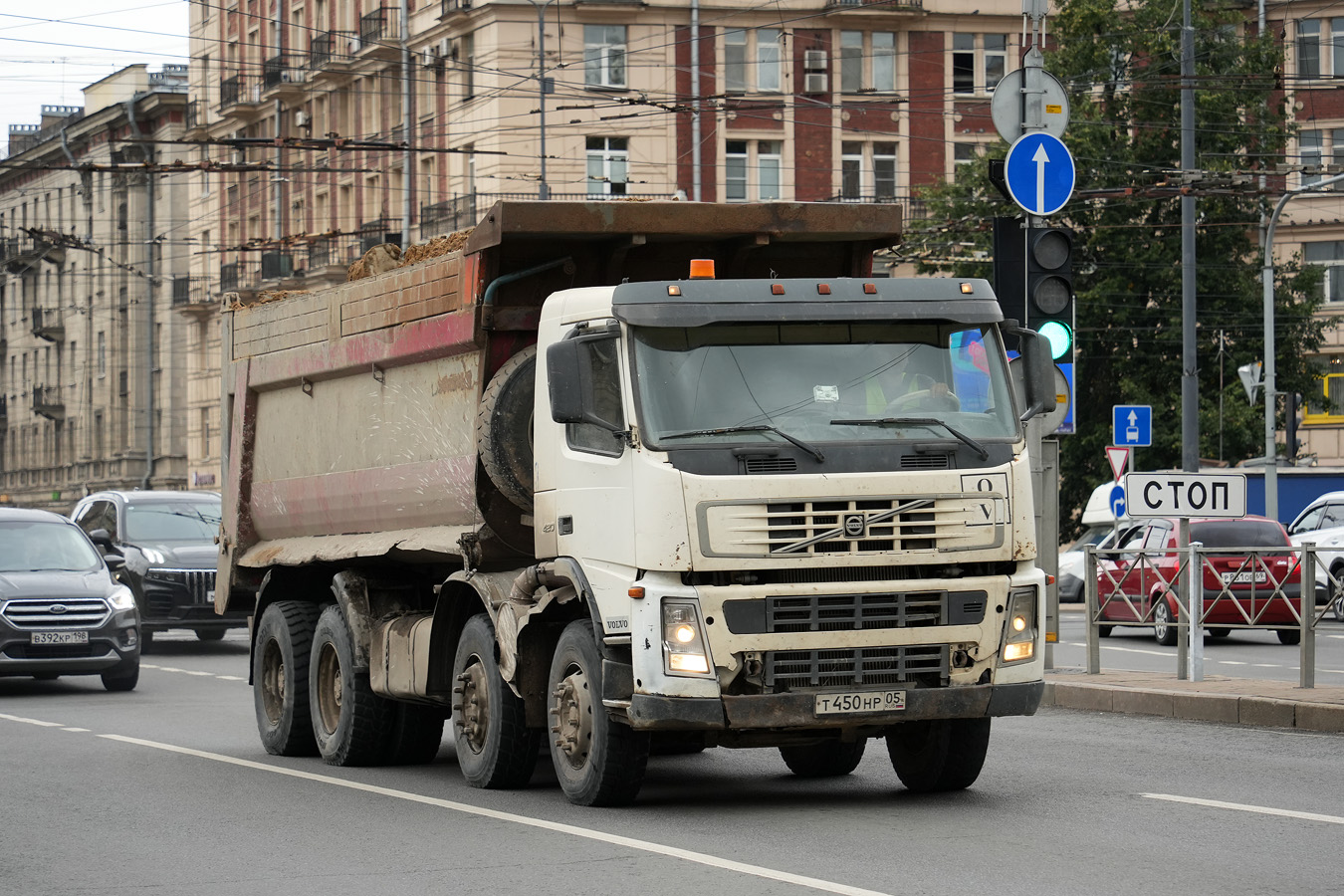 Санкт-Петербург, № Т 450 НР 05 — Volvo ('2002) FM12.420