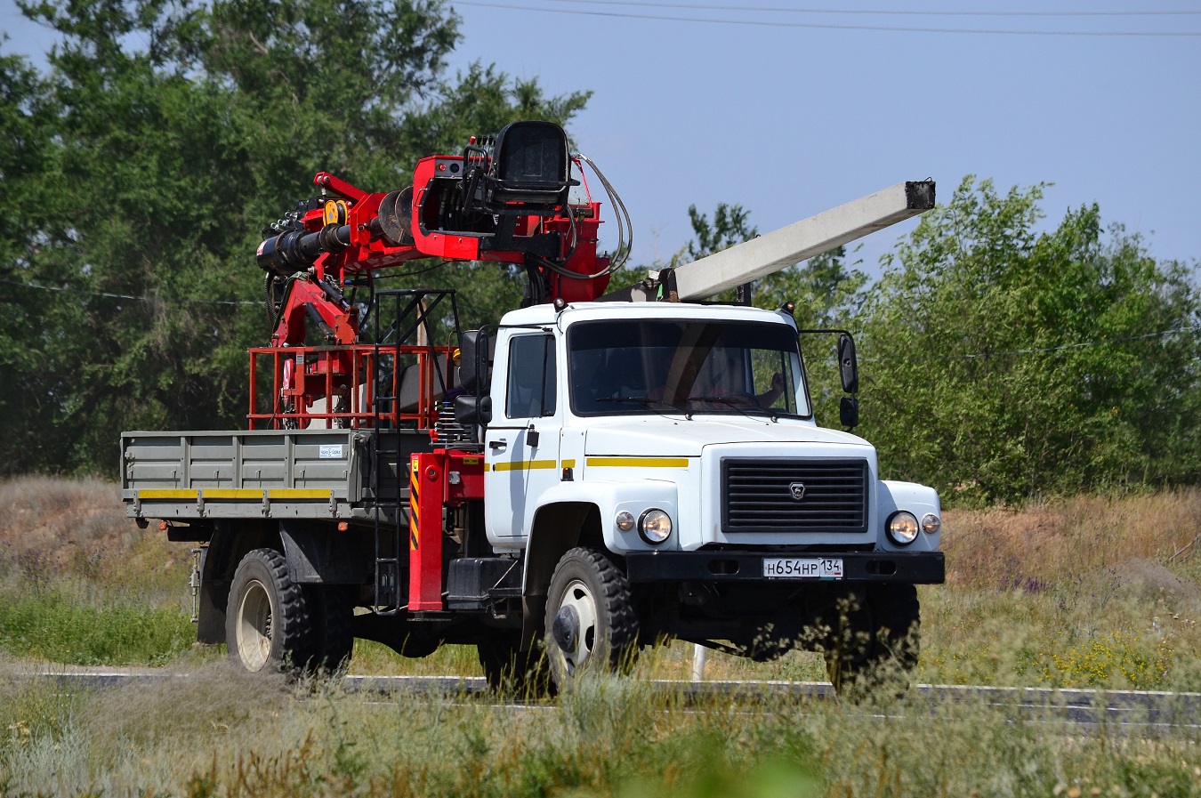 Волгоградская область, № Н 654 НР 134 — ГАЗ-33086 «Земляк»