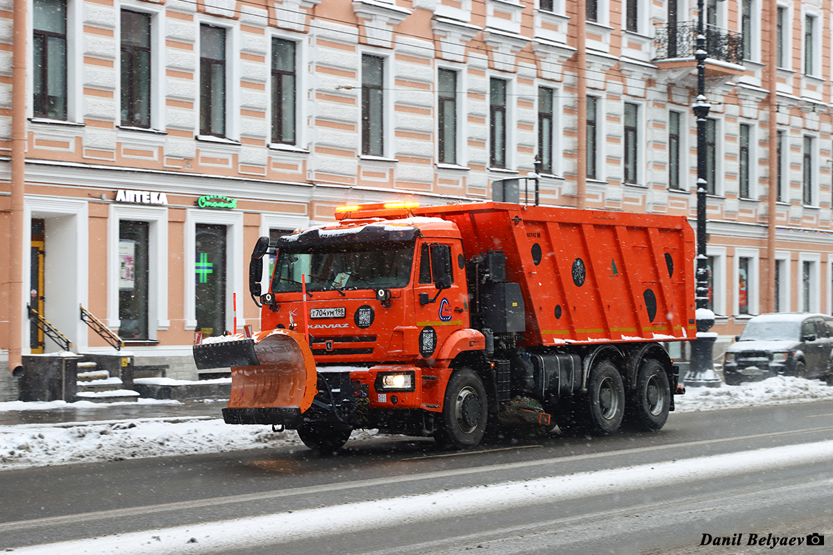 Санкт-Петербург, № Т 704 УМ 198 — КамАЗ-6520-B5(49)