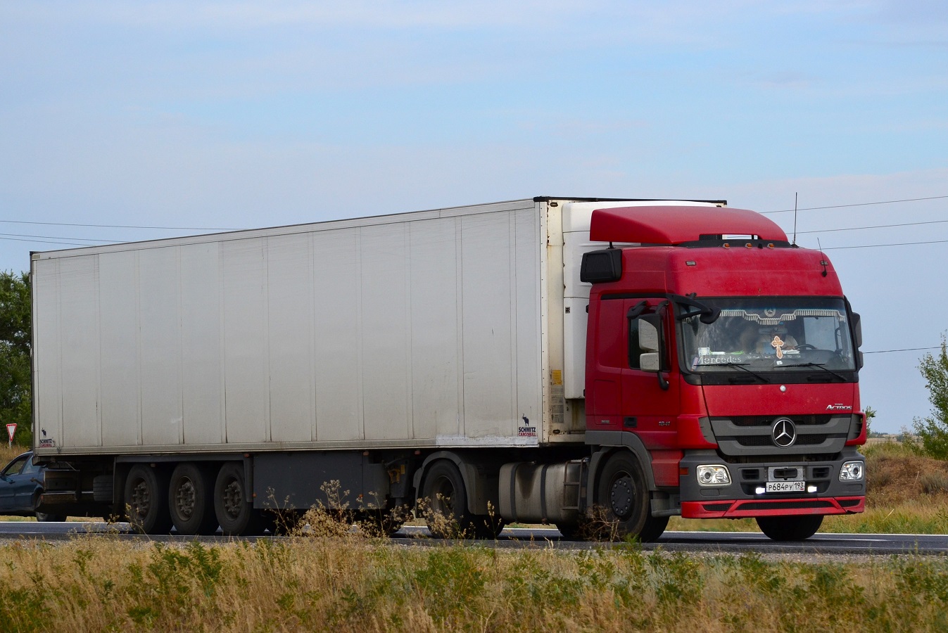 Краснодарский край, № Р 684 РУ 193 — Mercedes-Benz Actros ('2009) 1841