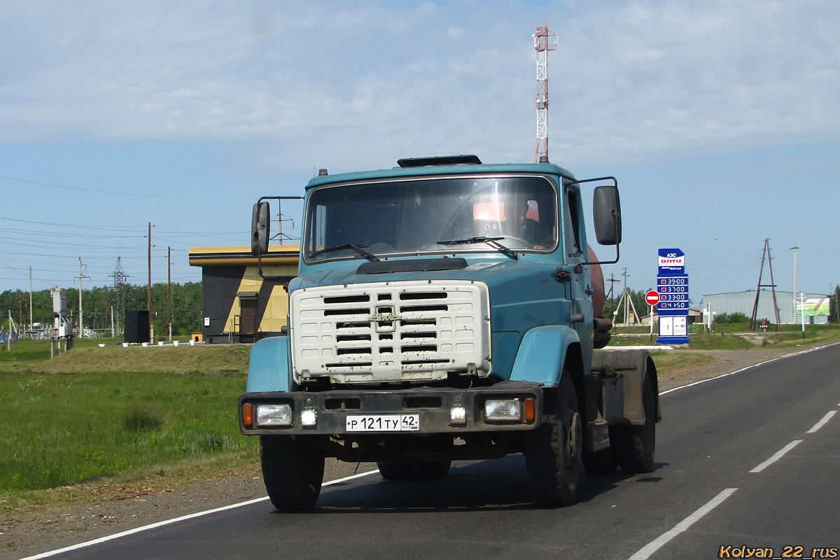 Алтайский край, № Р 121 ТУ 42 — ЗИЛ-433360