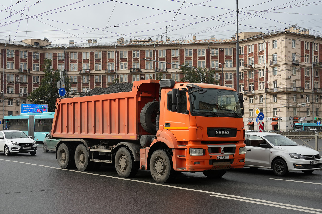 Санкт-Петербург, № М 219 КЕ 198 — КамАЗ-65201-43 "Люкс"