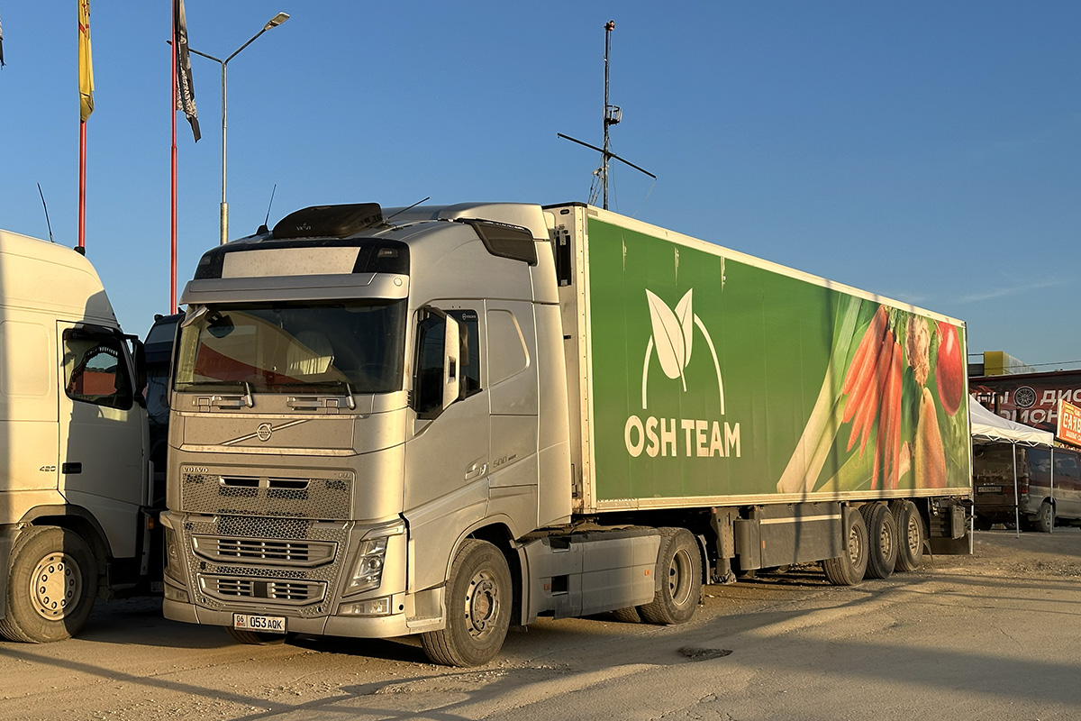 Киргизия, № 06 053 AQK — Volvo ('2012) FH.500