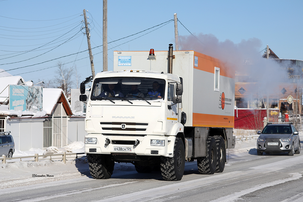 Красноярский край, № Е 438 СН 124 — КамАЗ-43118 (общая модель)