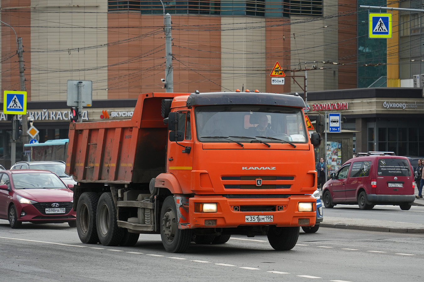 Санкт-Петербург, № К 351 ВМ 198 — КамАЗ-65115 (общая модель)