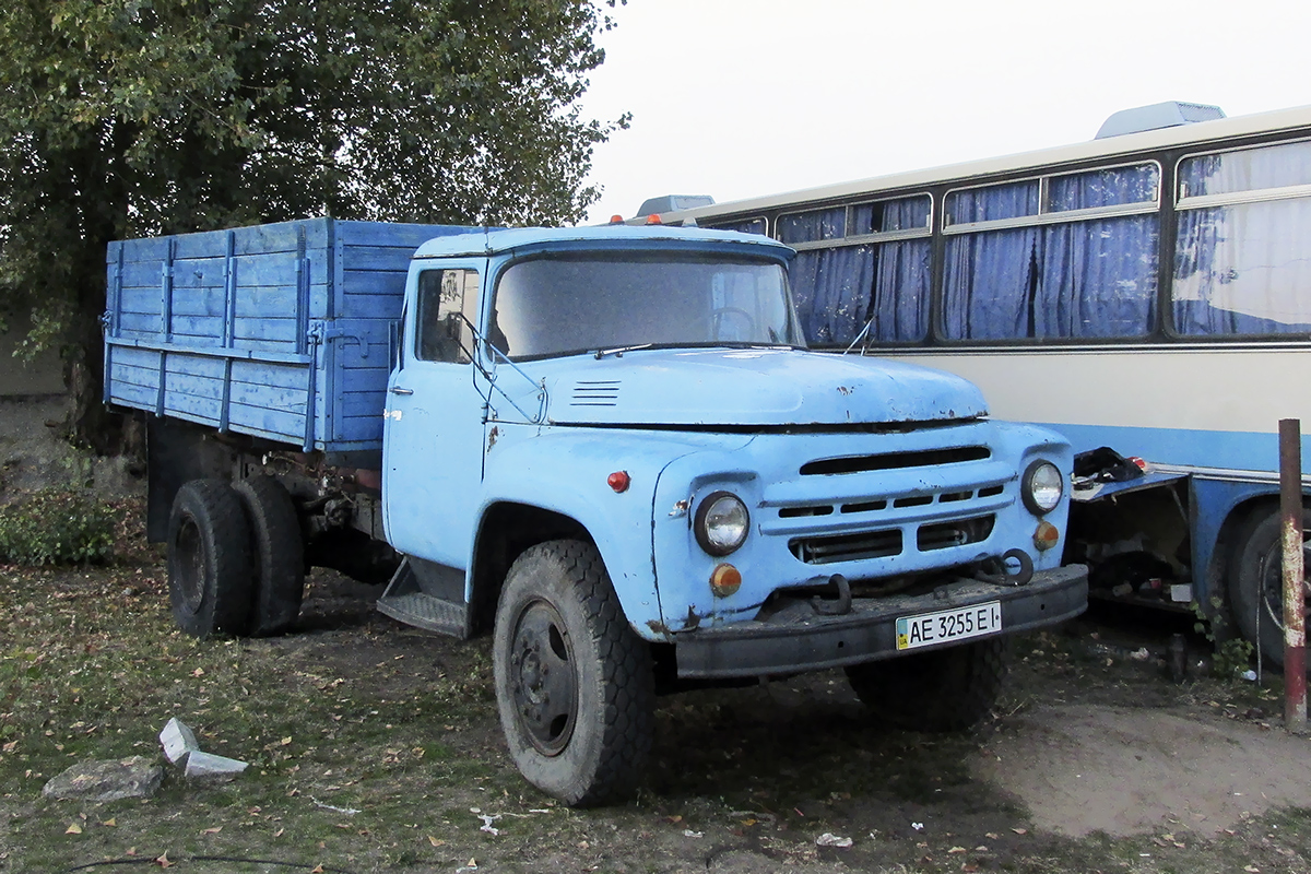Днепропетровская область, № АЕ 3255 ЕІ — ЗИЛ-138