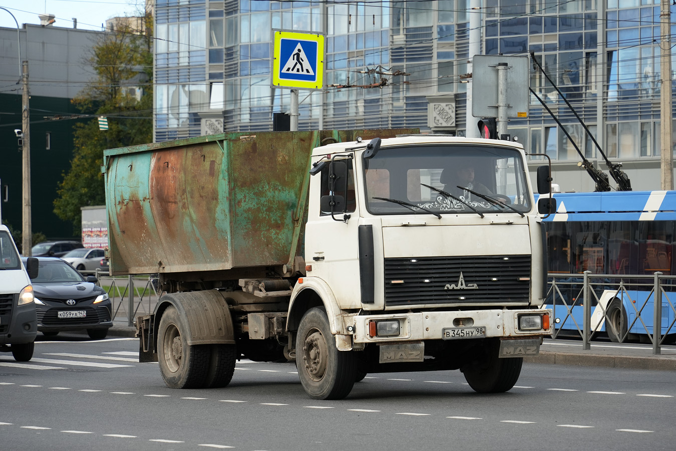 Санкт-Петербург, № В 345 НУ 98 — МАЗ-533702
