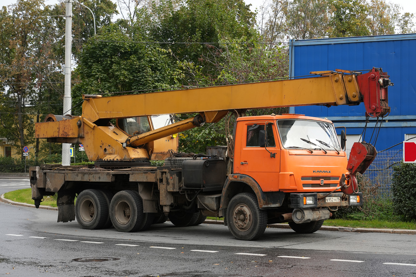 Санкт-Петербург, № В 952 УН 98 — КамАЗ-55111-15 [55111R]