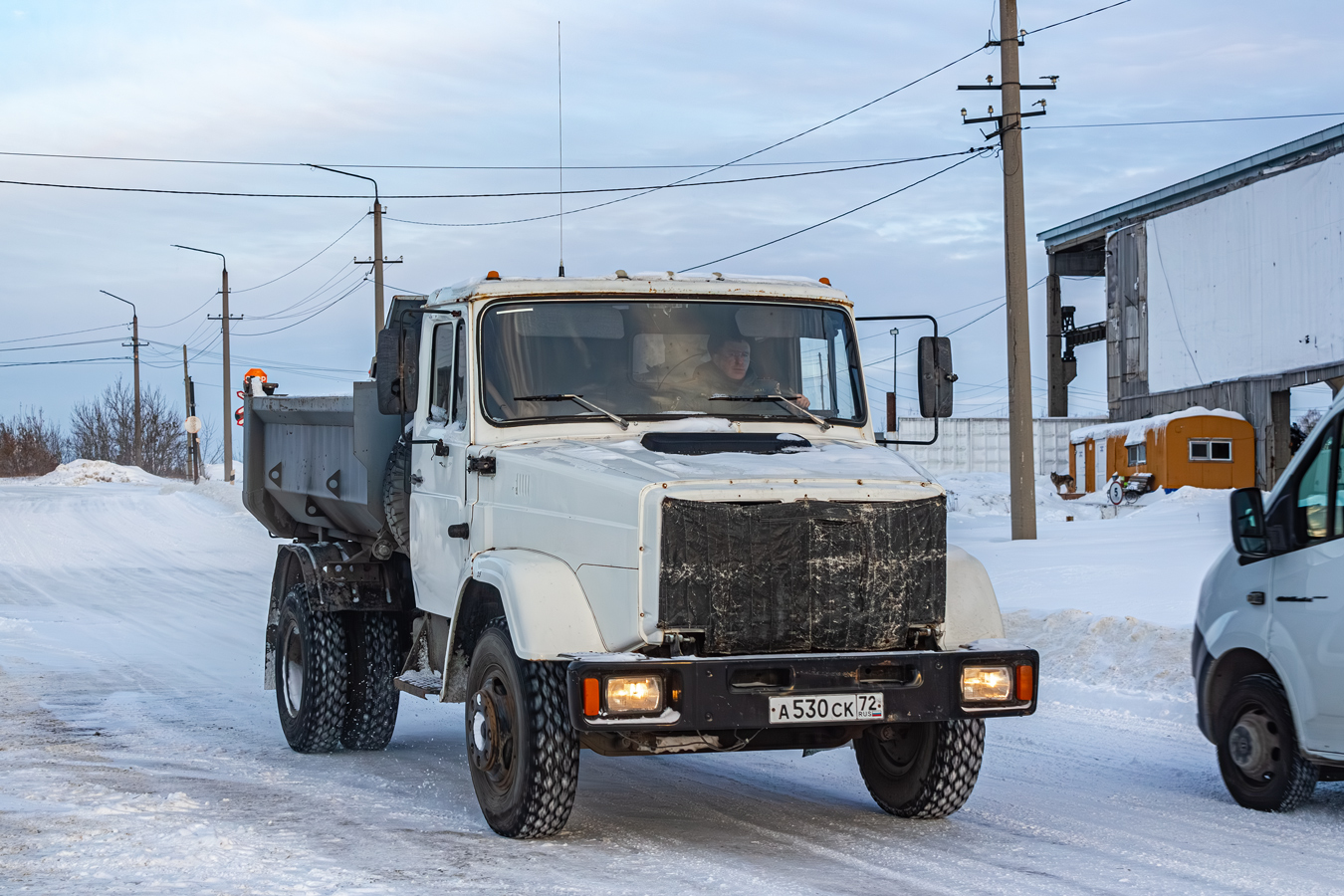 Тюменская область, № А 530 СК 72 — ЗИЛ-494560
