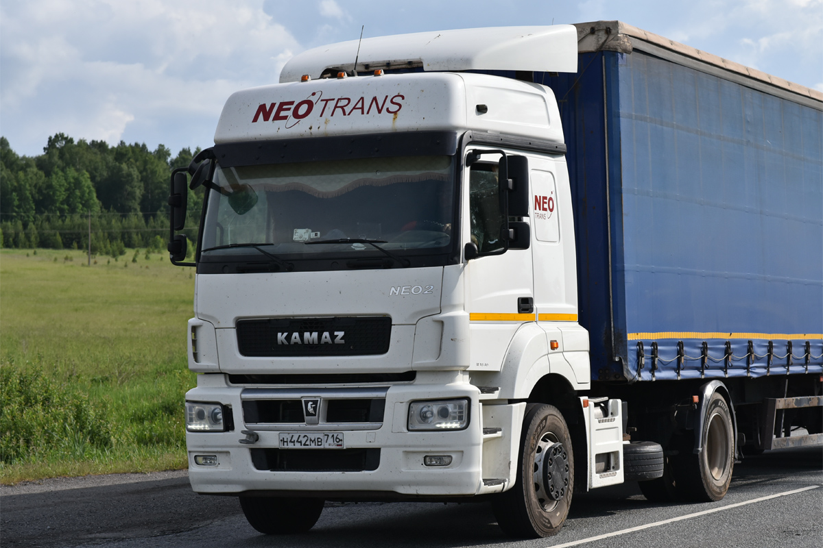 Татарстан, № Н 442 МВ 716 — КамАЗ-5490-S5(87)