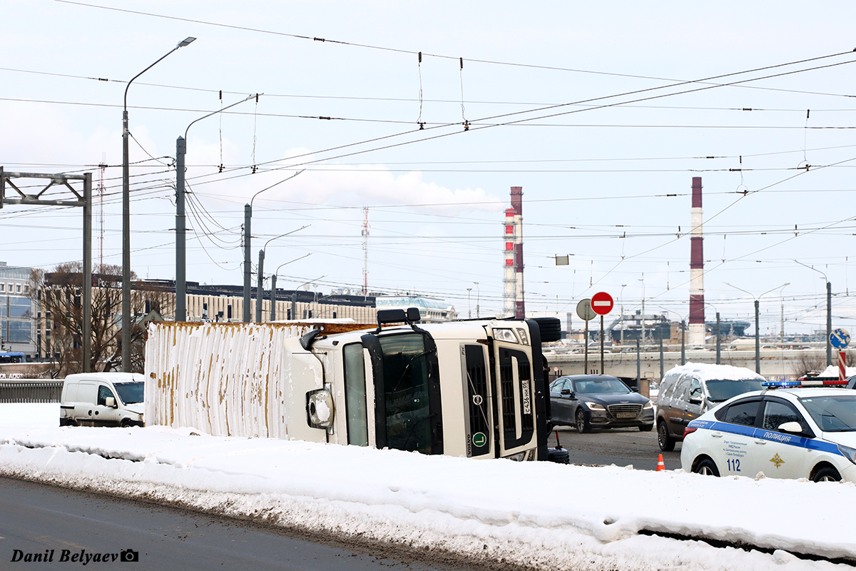 Дагестан, № С 436 НН 05 — Volvo ('2008) FH.420