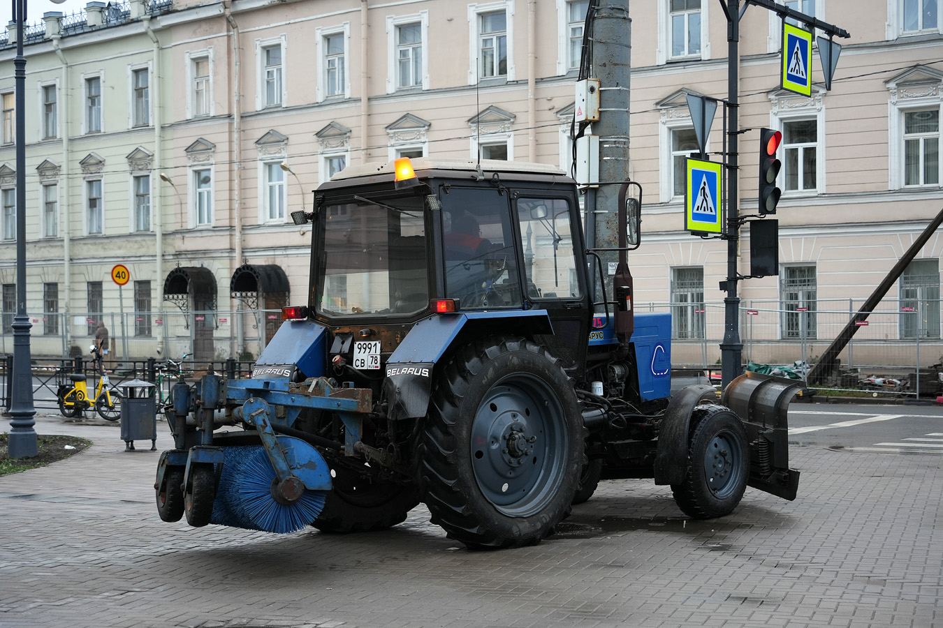 Санкт-Петербург, № 2275 — Беларус-82.1