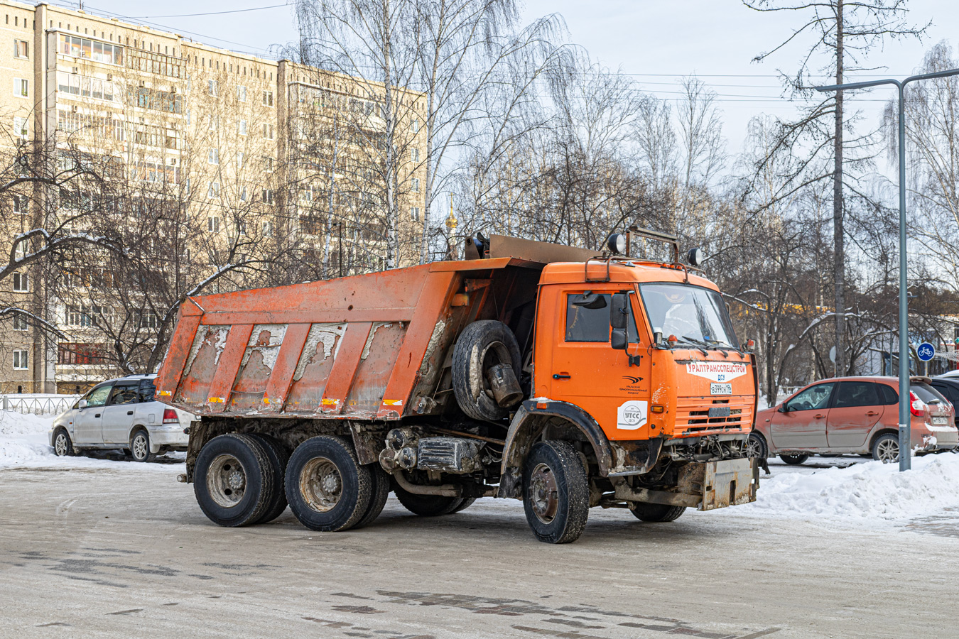 Свердловская область, № В 399 СН 196 — КамАЗ-65115 [651150]