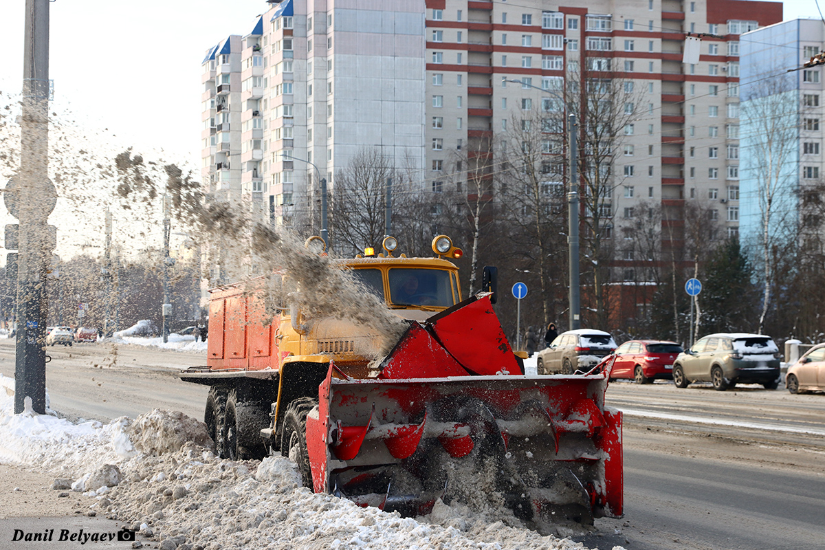 Санкт-Петербург, № 343 — Урал-4320 / 5557 (общая модель)