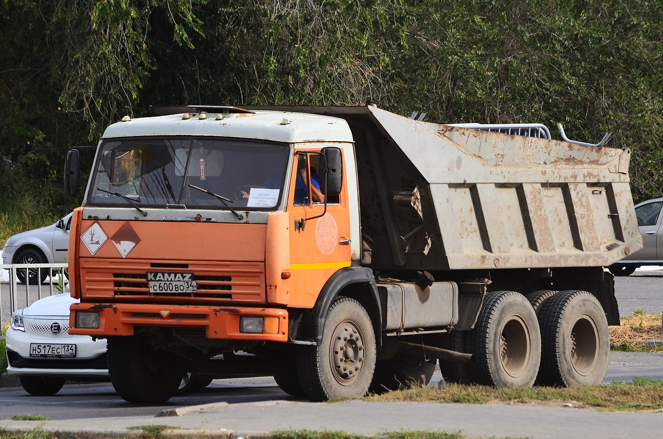 Волгоградская область, № С 600 ВО 34 — КамАЗ-55111-02 [55111C]