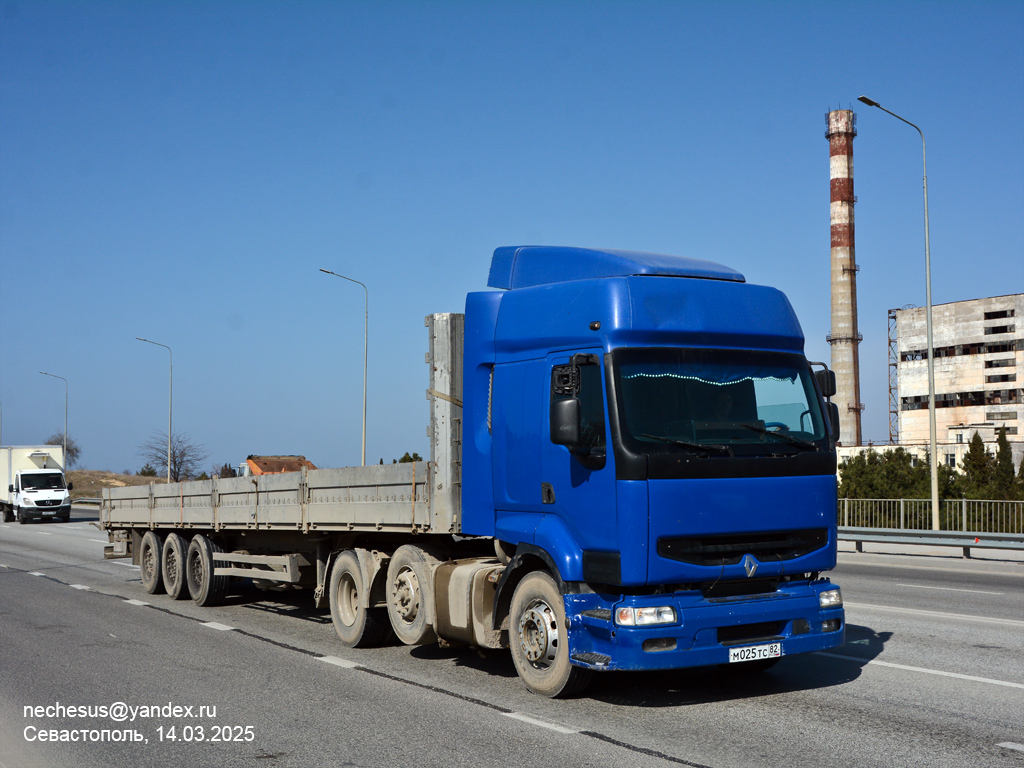 Крым, № М 025 ТС 82 — Renault Premium ('1996)