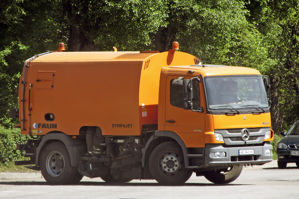 Днепропетровская область, № АЕ 3845 НХ — Mercedes-Benz Atego 1318