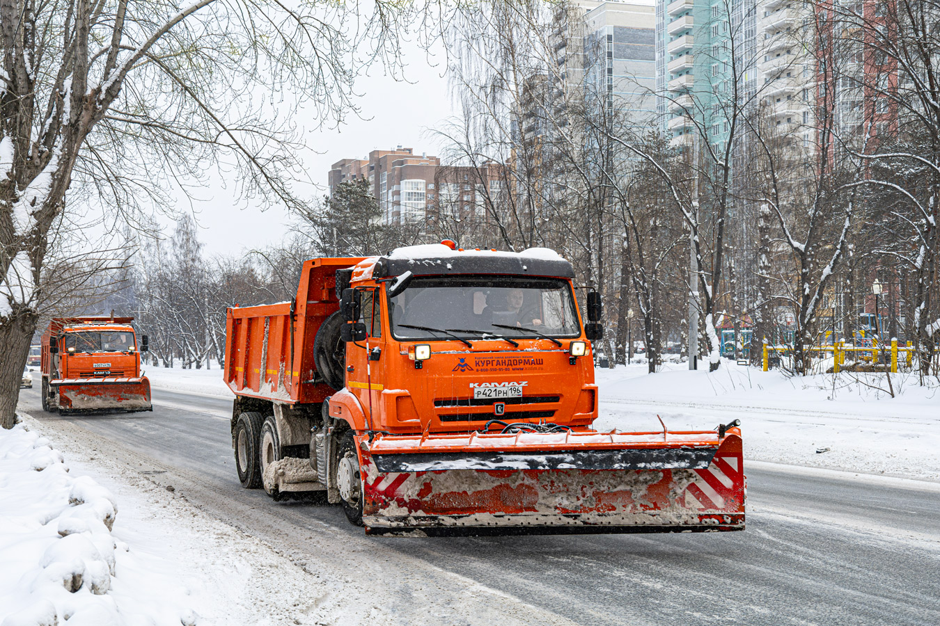 Свердловская область, № Р 421 РН 196 — КамАЗ-65115-A5(48)