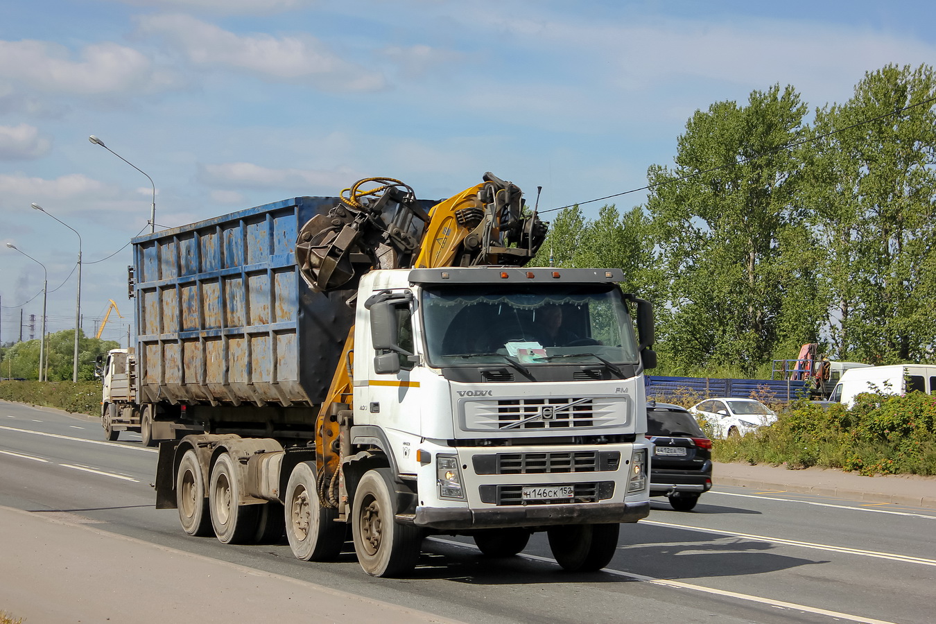 Нижегородская область, № Н 146 СК 152 — Volvo ('2002) FM12.400