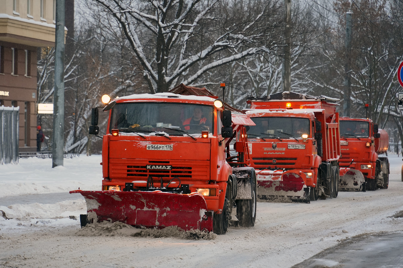 Санкт-Петербург, № 232 — КамАЗ-53605 (общая модель)