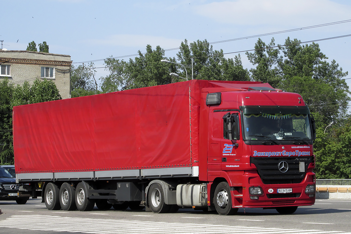Закарпатская область, № АО 3415 АМ — Mercedes-Benz Actros ('2003) 1844