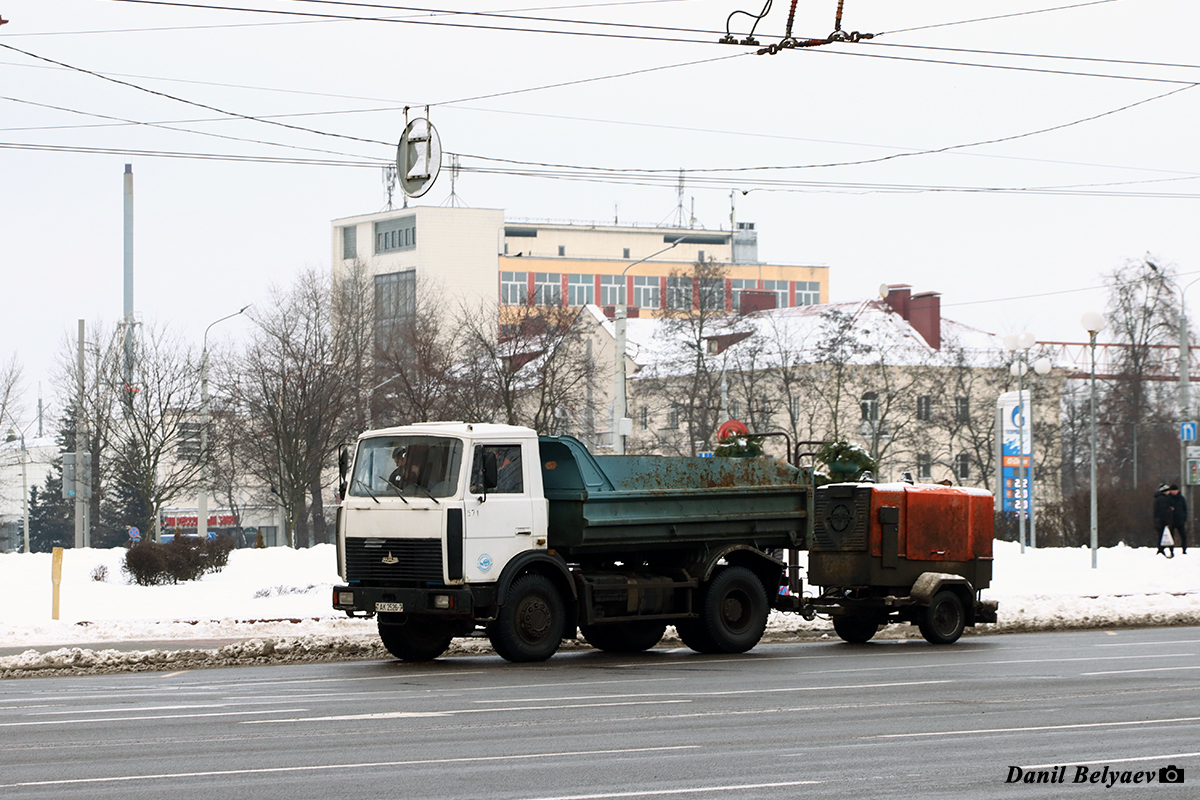 Минск, № 571 — МАЗ-5551 (общая модель)
