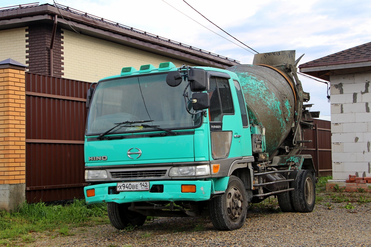 Кемеровская область, № Х 940 ВЕ 142 — Hino Ranger