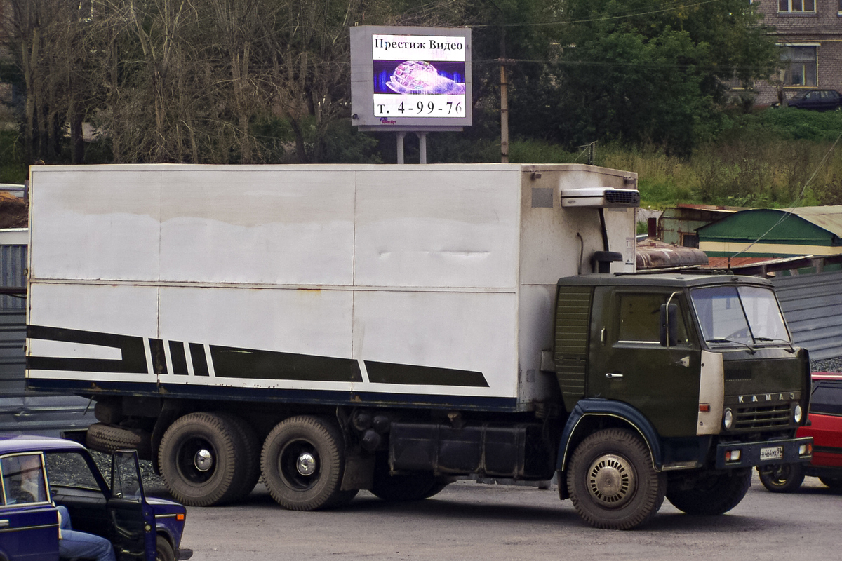Пермский край, № Н 464 МХ 59 — КамАЗ-53212