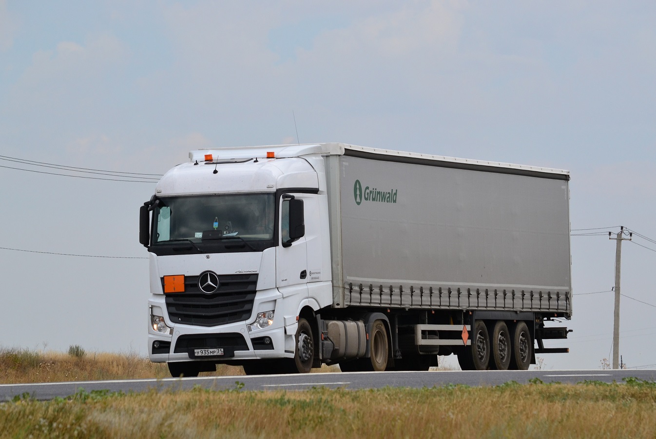 Белгородская область, № У 935 МР 31 — Mercedes-Benz Actros ('2022) [LRD]