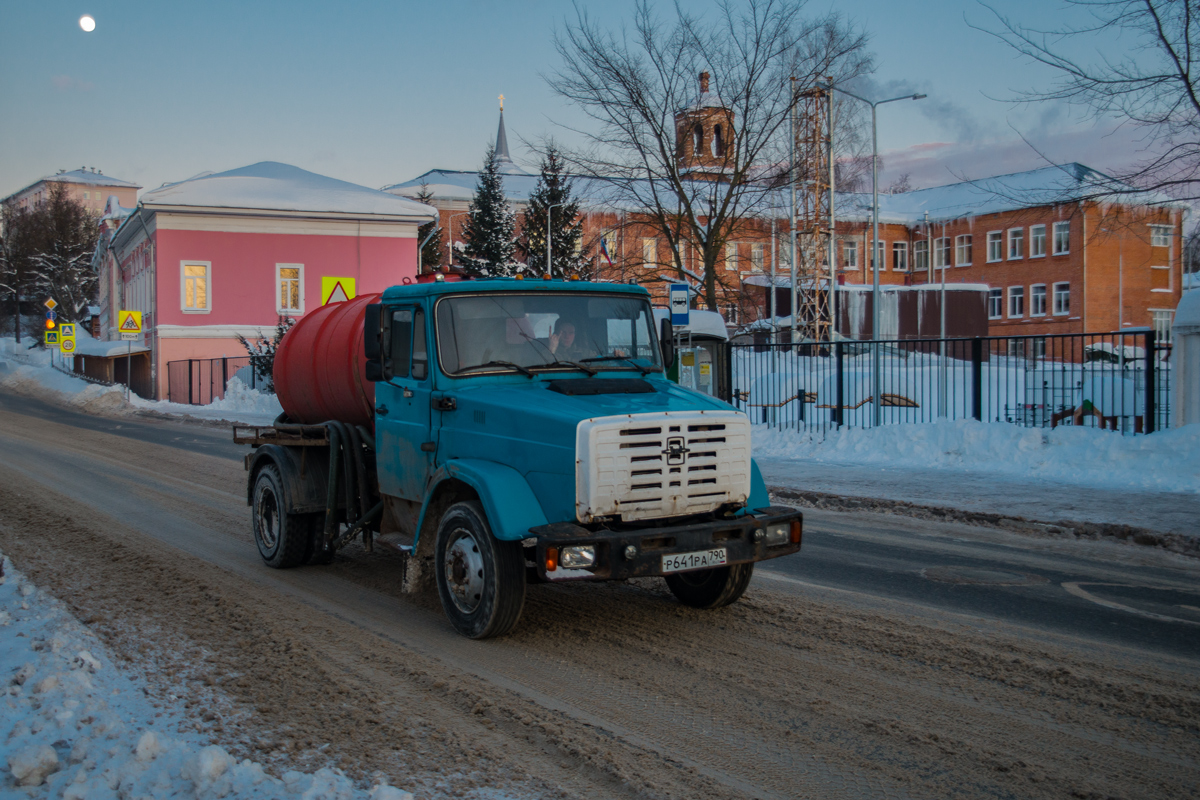 Московская область, № Р 641 РА 790 — ЗИЛ-433360