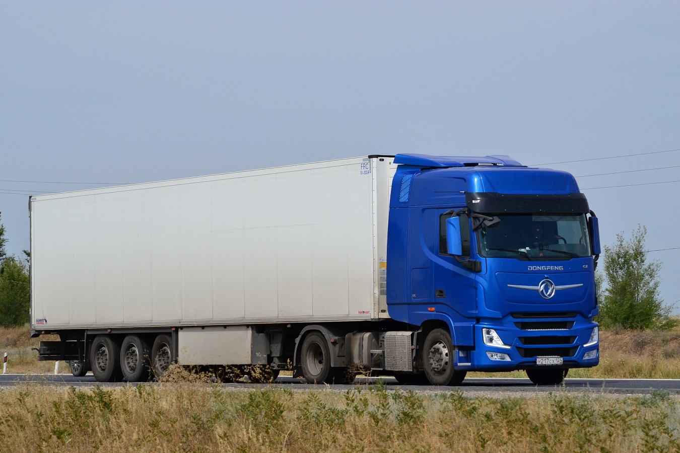 Красноярский край, № У 217 СХ 124 — Dongfeng GX DFH4180