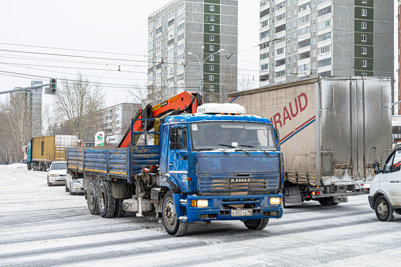 Свердловская область, № С 002 ЕВ 96 — КамАЗ-65117-62