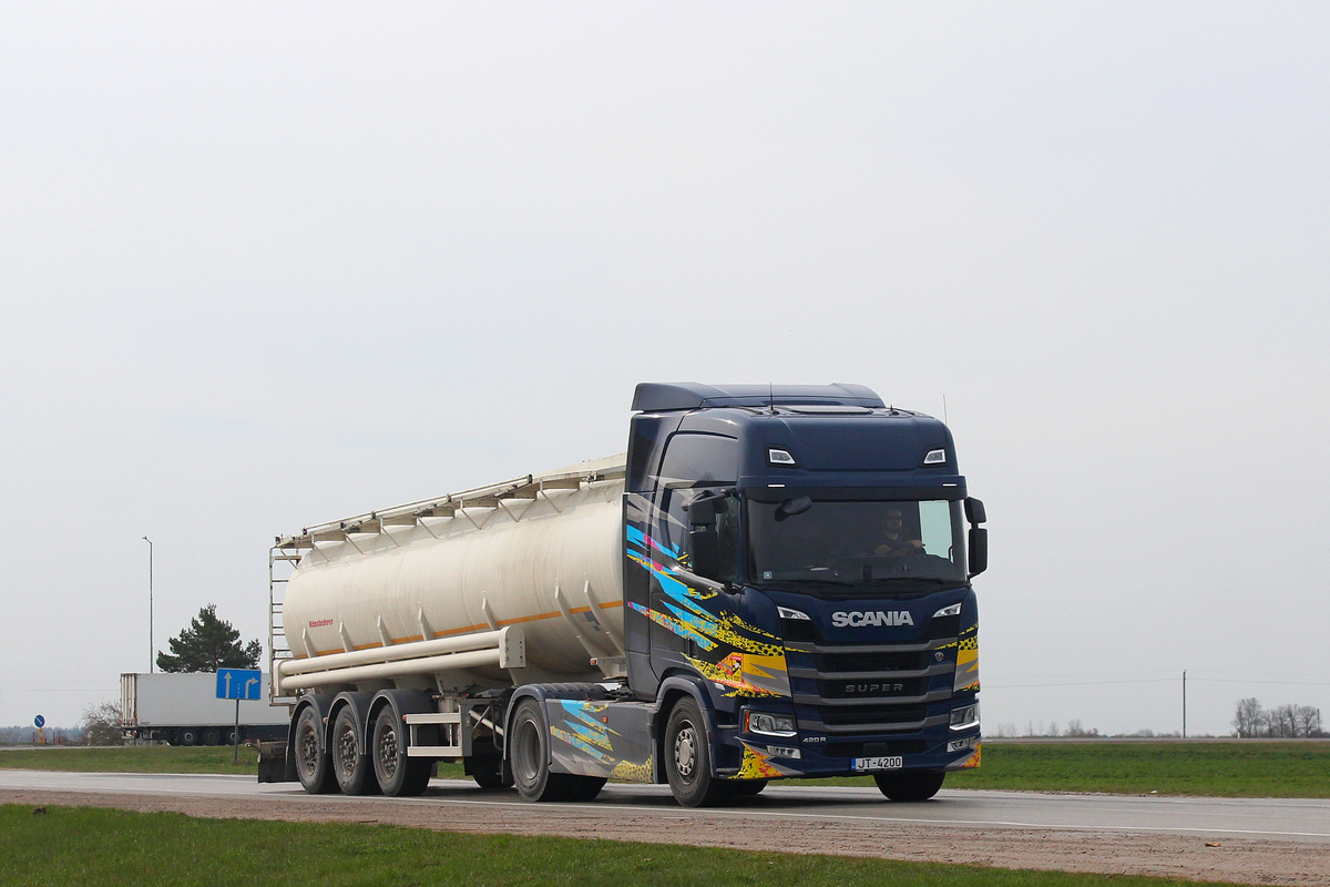Латвия, № JT-4200 — Scania ('2016) R-Series (общ. м)