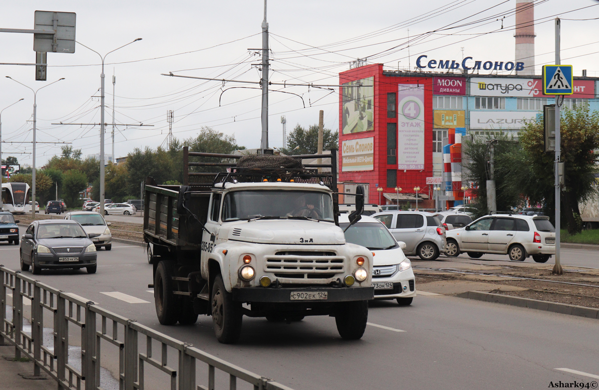Красноярский край, № С 902 ЕК 124 — ЗИЛ-130Б2