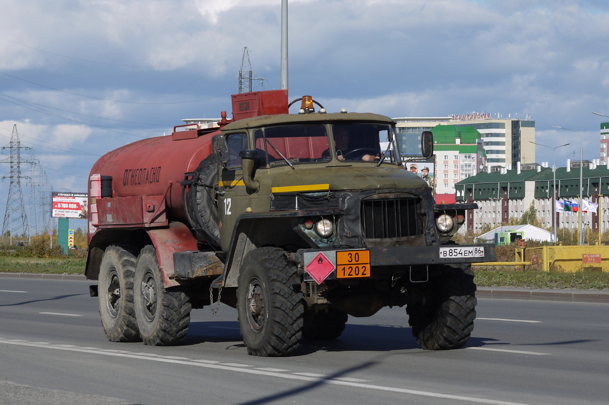 Ханты-Мансийский автоном.округ, № В 854 ЕМ 86 — Урал-375 (общая модель)