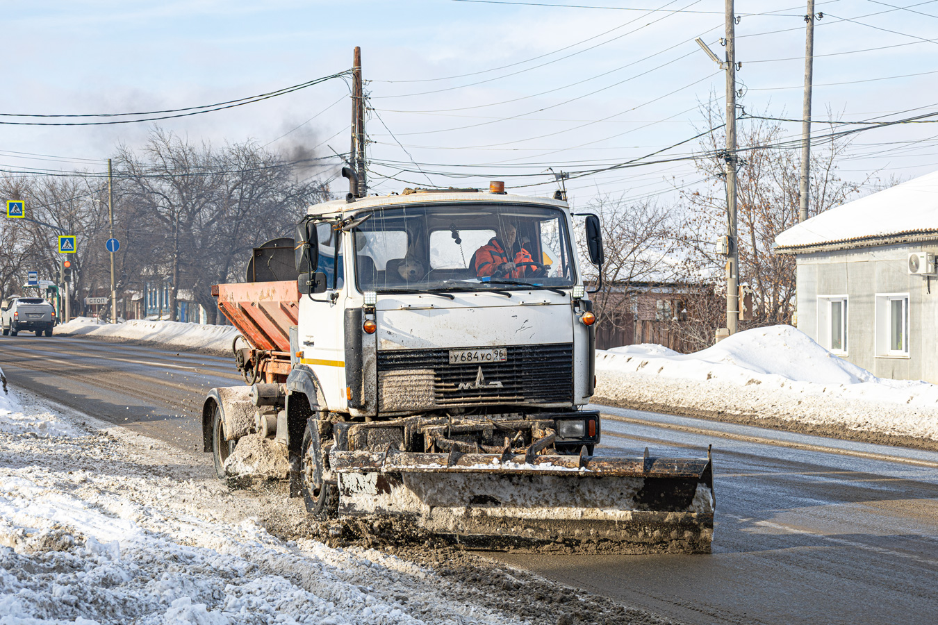 Свердловская область, № У 684 УО 96 — МАЗ-438043