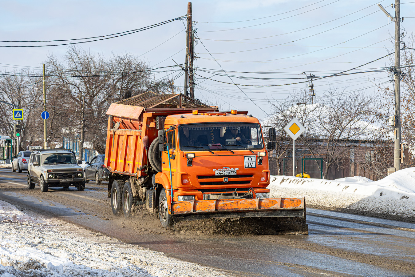 Свердловская область, № К 442 СВ 196 — КамАЗ-65115-50