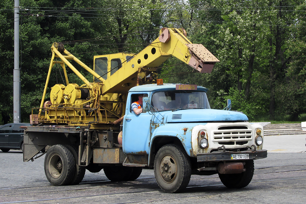 Днепропетровская область, № АЕ 7301 ЕВ — ЗИЛ-431412